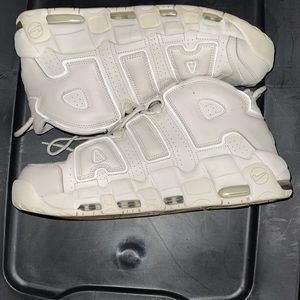 Nike air up-tempo bone